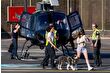 Tom Cruise ve Ana de Armas, Londra'da helikopterden inerken görüntülendi