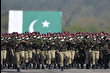 Asya'da gerginlik artıyor: Pakistan ordusuna Hindistan'a 'karşılık verme' yetkisi verildi