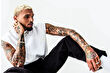 R&B yıldızı Chris Brown'un prodüktör Abe Diaw’a şişeyle saldırması davasında tutuklama geldi