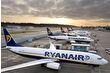 Havacılık devi Ryanair'in bilet fiyatları düştü kârı azaldı