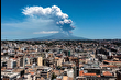 Etna Yanardağı patladı, kırmızı kod ilan edildi