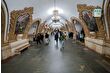 Yer altındaki sanat merkezi: Moskova Metrosu