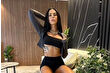 Avustralyalı ünlü model Alicia Davis, 580 bin TL maaşla ‘kişisel bronzlaşma asistanı’ arıyor