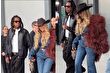 Beyoncé ve Jay-Z, Paris'te el ele poz verdi