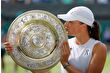 Polonyalı Iga Swiatek, ABD'li Amanda Anisimova'yı yenerek Wimbledon'da hem ilk şampiyonluğuna ulaştı hem de 114 yıl sonra bir ilki başardı