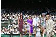 Wimbledon’da final heyecanı ünlü yıldızların göz alıcı stilleriyle renklendi