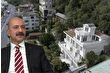 FETÖ firarisi Akın İpek'in İstanbul Boğazı'ndaki Beyaz Köşk'ünde 25 milyonluk indirime girildi ancak yine elde kaldı