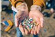 Araştırmacılar, insanların her gün 68 bine kadar mikroplastik parçacığı soluduğunu ortaya koydu
