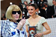 Amerikan Vogue’da 37 yılın ardından tarihi değişim: Anna Wintour koltuğunu Chloe Malle’a devretti