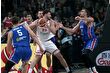 12 Dev Adam, EuroBasket 2025'in favorilerinden Sırbistan'ı devirerek 5'te 5 yaptı, son 16'da İsveç ile eşleşti