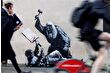 Gizemli sanatçı Banksy bu kez de İngiltere Yüksek Mahkemesi duvarına resim çizdi