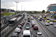 İstanbul'da yeni eğitim öğretim yılının ilk gününde trafik yoğunluğu yaşanıyor
