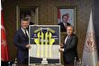 Fenerbahçe Başkanı Sadettin Saran'dan Spor Bakanı Osman Aşkın Bak'a ziyaret