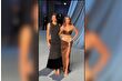 Hailey Bieber ve Kendall Jenner Academy Gala'da poz verdi