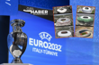 İtalya'nın yapması gereken yatırımları sürekli olarak ertelemesi, Euro 2032'yi Türkiye'nin tek başına gerçekleştirme ihtimalini artırıyor