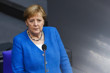 Angela Merkel'in saç ve makyaj masrafının yaklaşık 2  yılda 65 bin euroya çıkması gündem oldu
