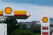 Shell, Güney Afrika’daki akaryakıt istasyonlarını Adnoc’un iştirakine yaklaşık 1 milyar dolarlık anlaşmayla satmaya hazırlanıyor