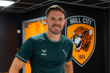 Acun Ilıcalı'nın patronu olduğu Hull City, Premier Lig'e yükseldikten sonra ilk transferini İngiliz milli kaleci Jack Butland ile yaptı