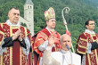 Katolik dünyasında tarihi kırılma, Papa'nın yetkisini hiçe sayan Aziz Pius X Cemiyeti dört yeni piskopos kutsadı