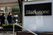 Blackstone'un 78 milyar dolarlık amiral gemisi kredi fonunda üst düzey ayrılık, eş CEO Jonathan Bock istifa etti