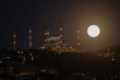 İstanbul'da dolunay