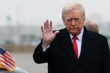 ABD Başkanı Donald Trump, Kanada'ya uygulanması planlanan yüzde 50'lik tarifeyi 3 günlüğüne askıya aldı