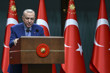 Cumhurbaşkanı Erdoğan, fon krizinin masaya yatırıldığı toplantının ardından konuştu, tam yetkili bir kurul oluşturulduğunu açıkladı