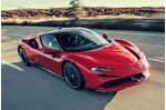 Ferrari, ikinci EV modelini yine erteledi
