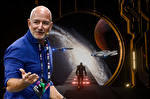 ABD'li milyarder Jeff Bezos'tan 2045 öngörüsü: Milyonlar uzayda yaşayacak, kirli işleri robotlar yapacak