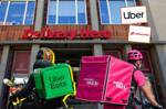Uber, Yemeksepeti'ni de bünyesinde bulunduran Almanya merkezli Delivery Hero'yu satın alabilmek için fiyat yükseltti