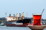 Çay parasına satıldı