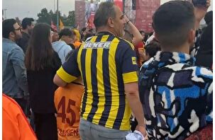 Fenerbahçeli baba, 'Cimbom'lu oğlunu kutlamalara götürdü