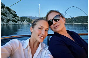 Caroline Koç kızı Aylin'le mavi yolculukta