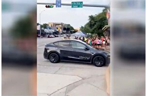 İlk Tesla Robotaksi Austin'de görüldü