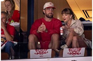 Travis Kelce ve Taylor Swift, Stanley Kupası Finali'nin 4'üncü maçını izledi