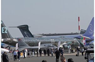 Dünyanın en büyük havacılık fuarlarından biri olan Paris AirShow başladı