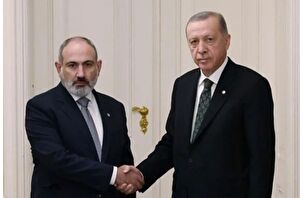 Erdoğan, Paşinyan'ı Dolmabahçe'de kabul etti