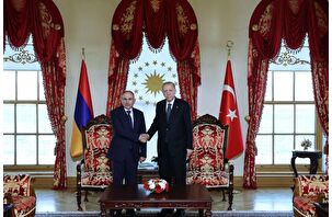Erdoğan, Paşinyan'ı Dolmabahçe'de kabul etti