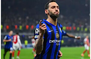 Hakan Çalhanoğlu gelişmesini İtalyan gazeteci duyurdu