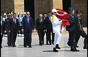 Cumhurbaşkanı Erdoğan'dan Anıtkabir ziyareti