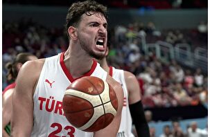 12 Dev Adam, EuroBasket 2025'te son 16'yı garantiledi
