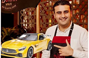 CZN Burak’ın 14 milyonluk Mercedes’i