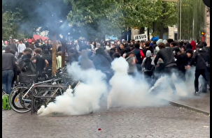 Paris'te bedava menüye hücum arbedesi