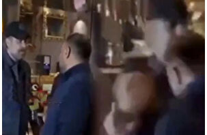 Nejat İşler'e kafa atan muhabir işten kovuldu