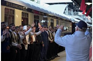 Paris'ten yola çıkan Orient Express, yılın ikinci seferi için İstanbul'a geldi