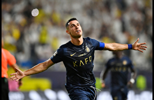 Ronaldo 40 yaşında 'ilk milyarder futbolcu' oldu