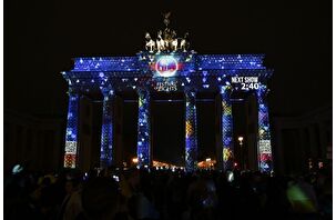 Berlin'de ışık festivali gerçekleştirildi