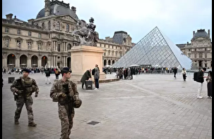 Louvre soygununda ilk gözaltılar