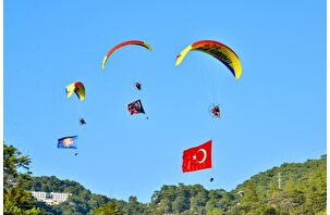 25. Uluslararası Ölüdeniz Hava Oyunları Festivali gösterilerle sona erdi
