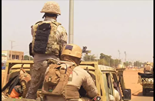 Nijerya'da darbe girişimi iddiası: 42 askere gözaltı